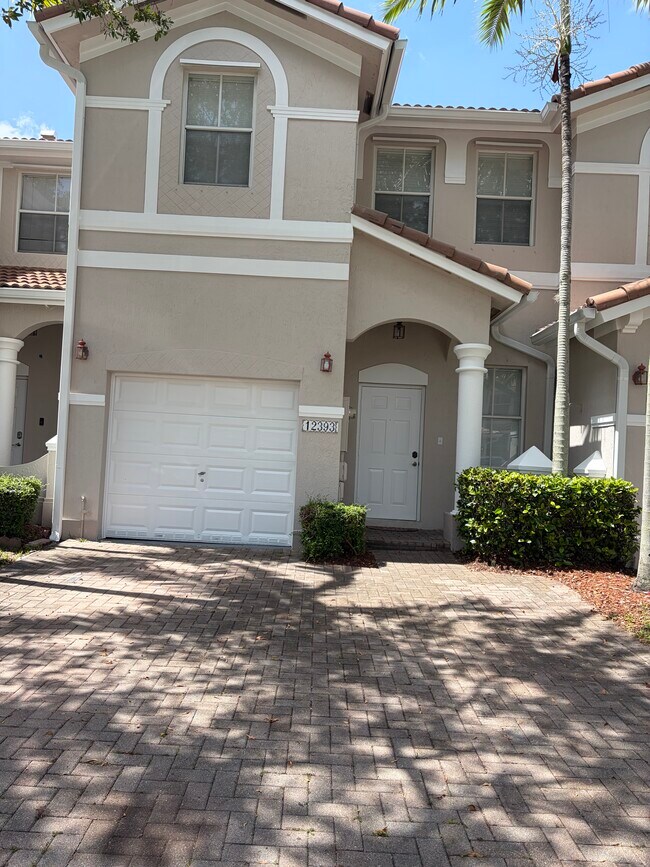 Foto del edificio - 12393 SW 124th Ter