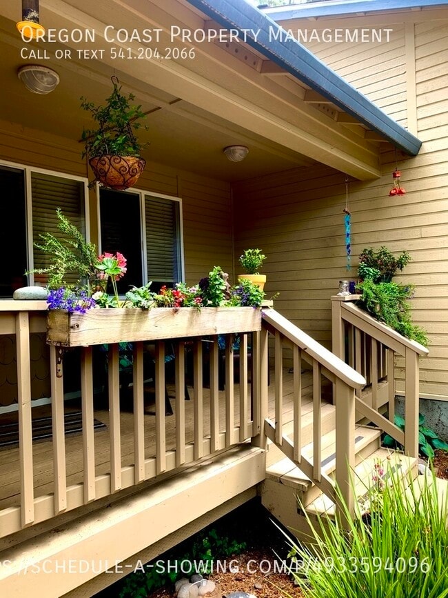 Foto del edificio - 1115 Walking Wood