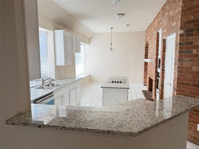 Foto del edificio - 7000 Hillview Dr