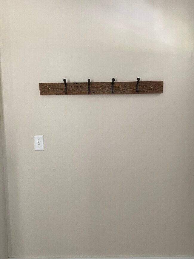 Building Photo - 166 W Gibson St