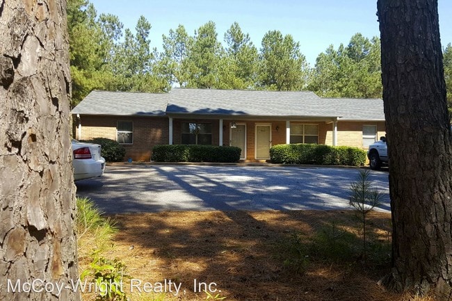 Building Photo - 5542 Old Pearman Dairy Rd
