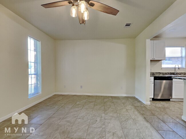 Foto del edificio - 4809 Cedar St