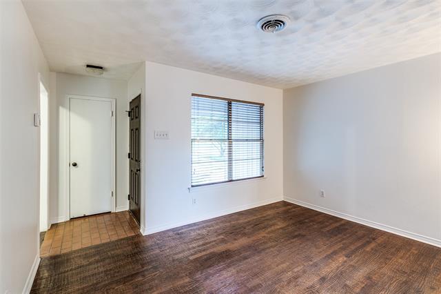 Foto del edificio - 2314 Rockyglen Dr