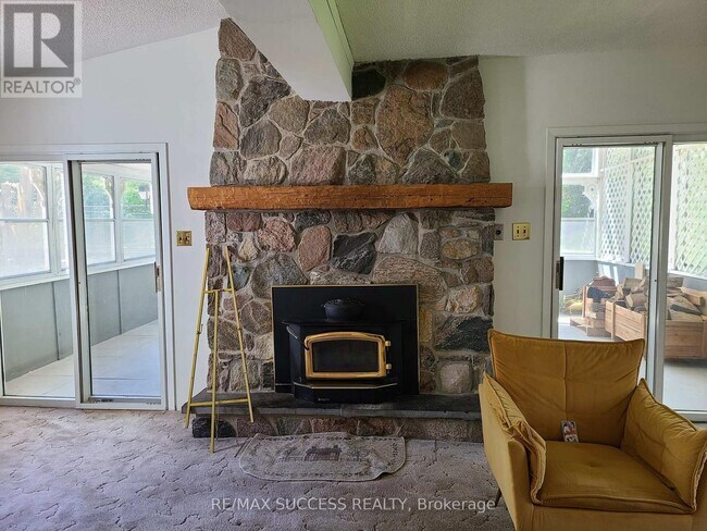Photo du bâtiment - 687 New Dundee Rd