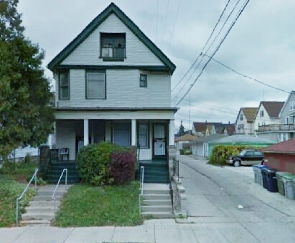 Primary Photo - 412 E Concordia Ave