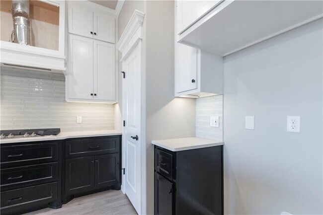 Building Photo - 8325 NW 163rd St