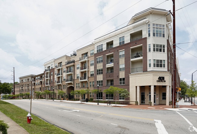 Building Photo - The Maggie