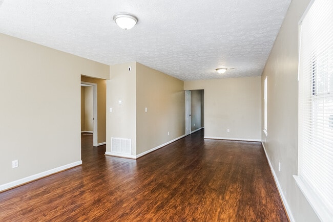 Foto del edificio - 2332 2nd Ave S