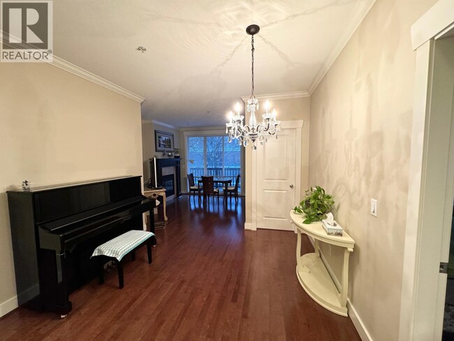 Building Photo - 6279-6279 Eagles Dr