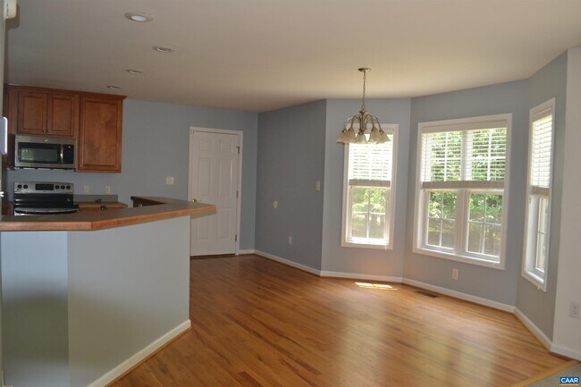 Building Photo - 34 Marwood Dr
