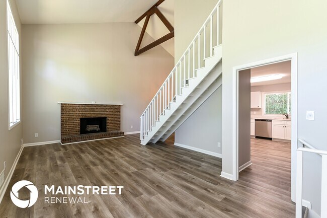Building Photo - 1039 Huntingdon Ct