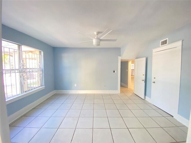 Foto del edificio - 4600 NE 1st Ave