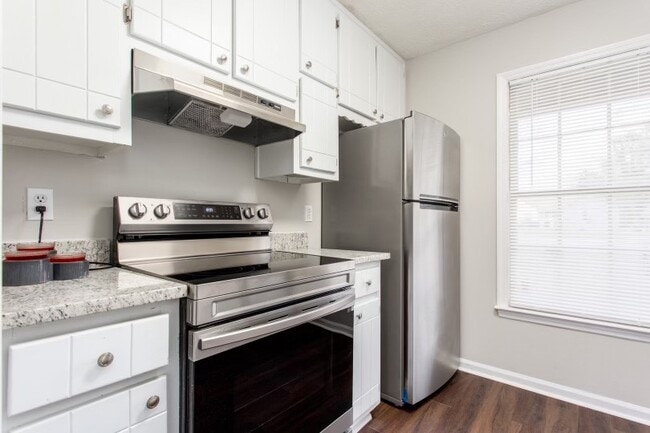 Foto del edificio - 598 Osborne Ct