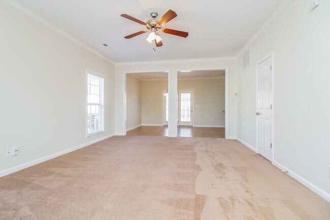 Foto del edificio - 3432 Hamberton Cir