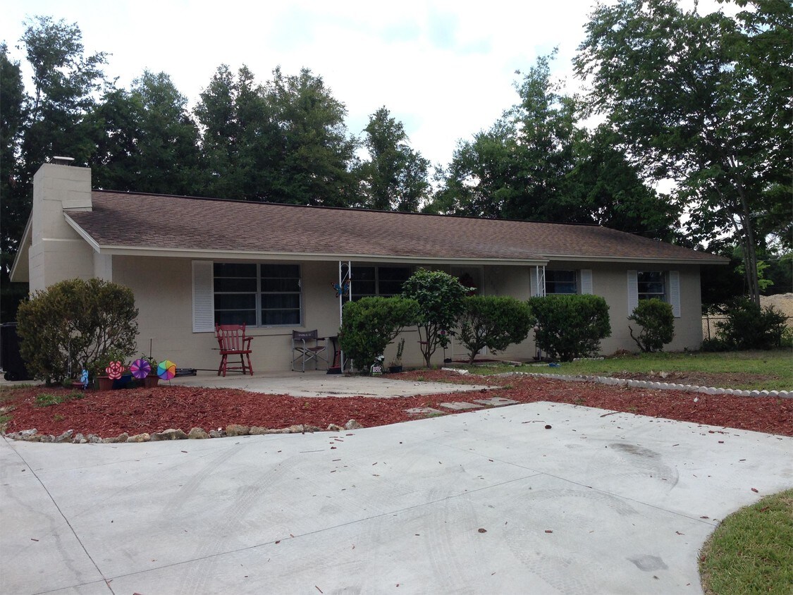 Foto principal - 3480 NW 16th Ave