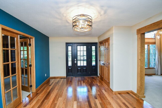 Foto del edificio - 4404 S Yellowstone Ln