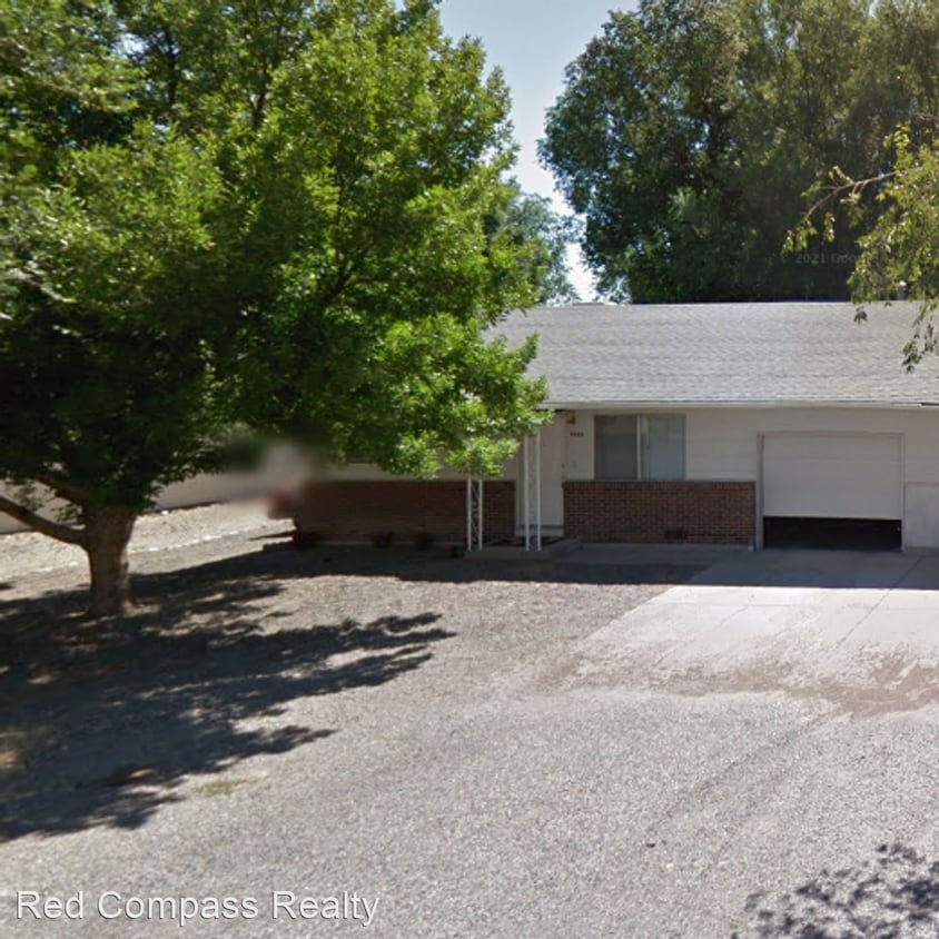 3 br, 1.5 bath House 444 1/2 Sandia Dr House Rental in Grand