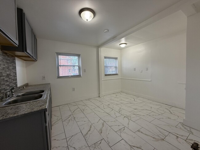 Building Photo - 17417 Stoepel St