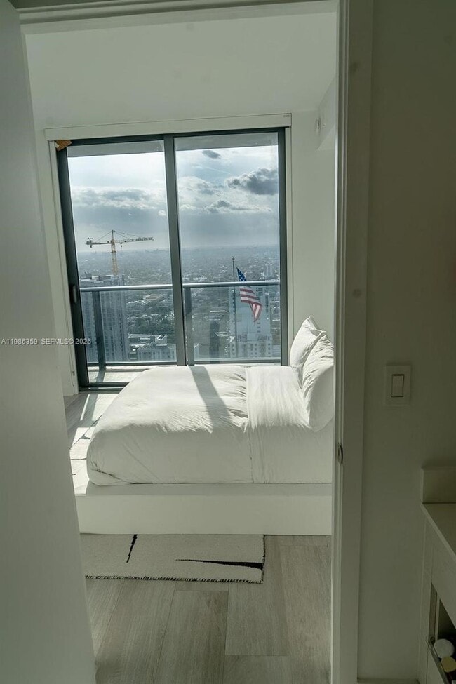 Foto del edificio - 55 SW 9th St