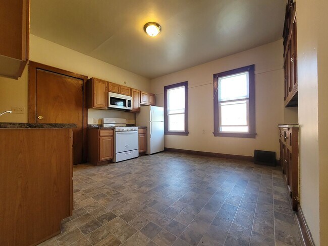 Foto del interior - 421-425 Washington