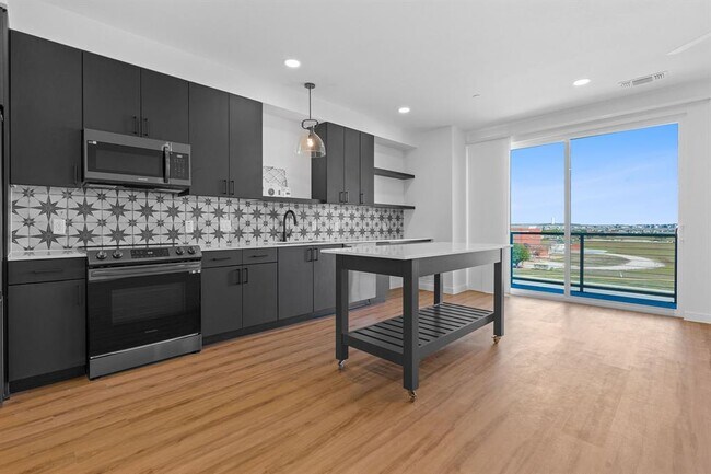 Building Photo - 2165 Gabriels Pl