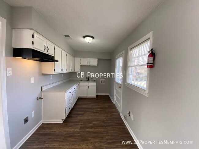 Foto del edificio - 3509 Brantley Rd