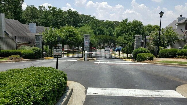 Entrada principal 2 - 1465 Gates Cir SE
