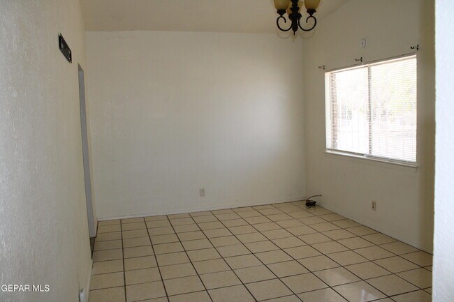 Foto del edificio - 10736 Obsidian St