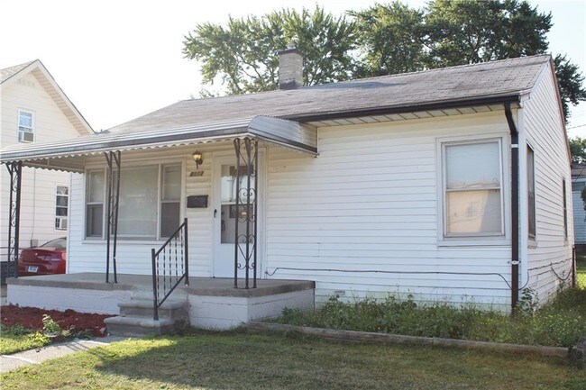 Building Photo - 8112 Dodge Ave