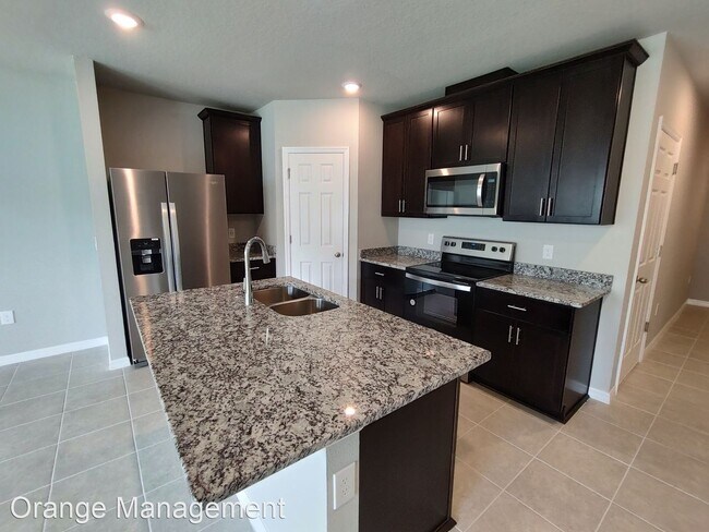 Foto del edificio - 3 br, 2.5 bath House - 555 Legacy Loop