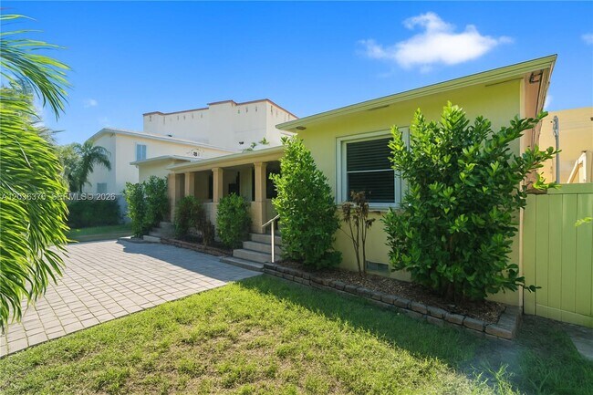 Foto del edificio - 2530 SW 27th St