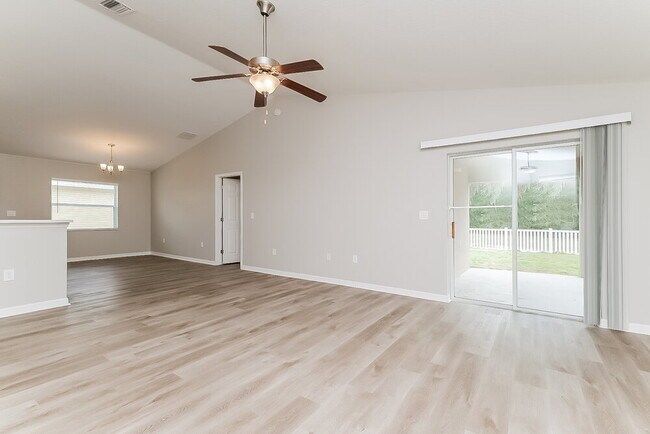 Building Photo - 1223 Sheridan Bay Dr