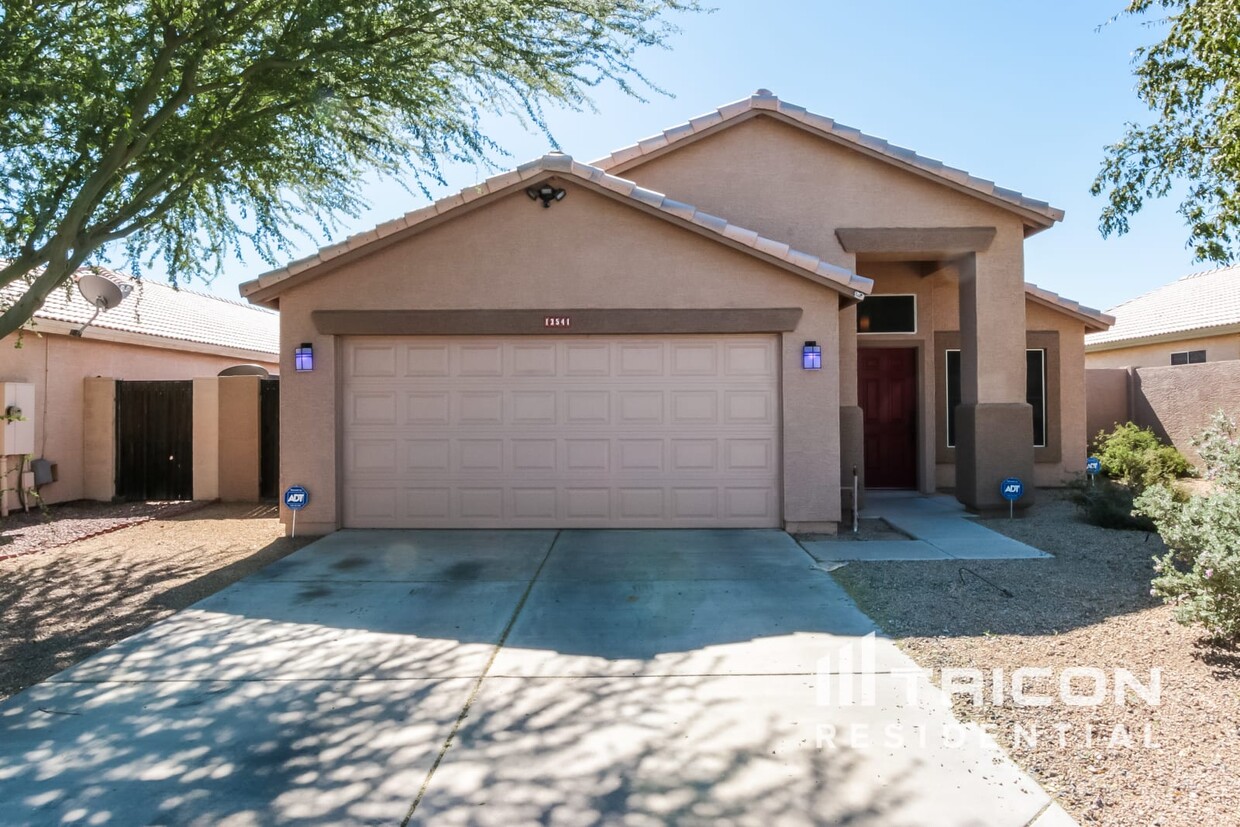 Foto principal - 13541 W Ocotillo Ln