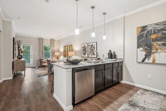 Building Photo - The Cascades