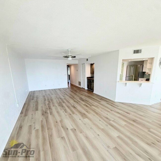 Foto del edificio - 2600 Ocean Shore Blvd