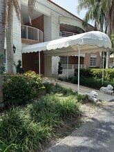 Building Photo - 60 Park Dr