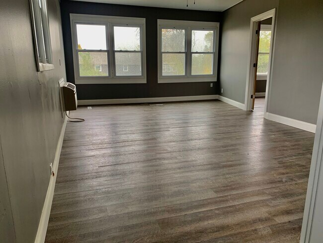Living room - 3126 Lockwood Blvd