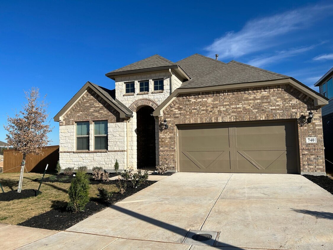 Primary Photo - Veramendi Subdivison /4 Bedrooms Plus a St...
