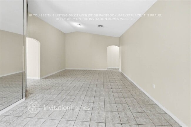 Building Photo - 957 NW 128th Pl