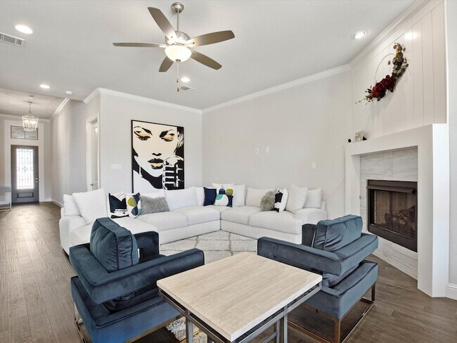 Building Photo - 2419 Portwood Way