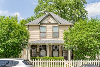 Building Photo - 918 Prospect St
