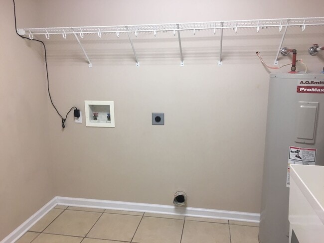 Foto del edificio - Fairfield Estates -