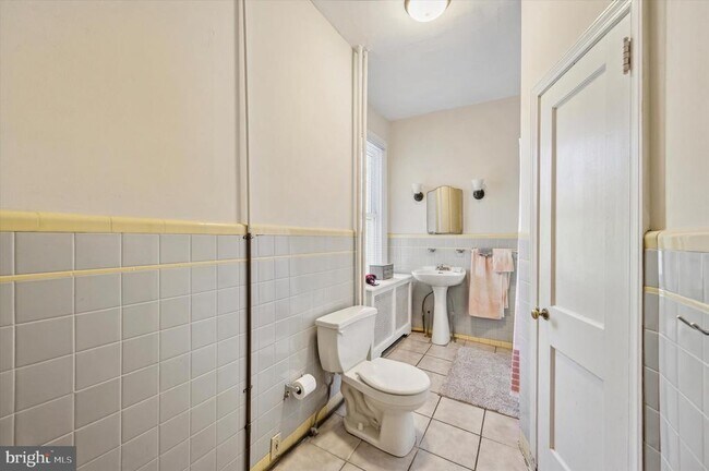 Foto del edificio - 118 Walnut Ave