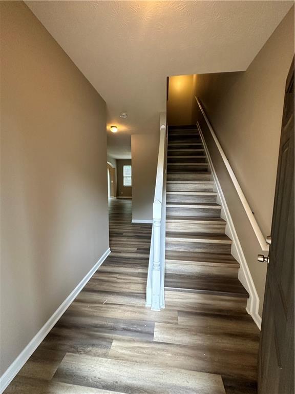 Foto del edificio - 1619 Park Brooke Cir SW