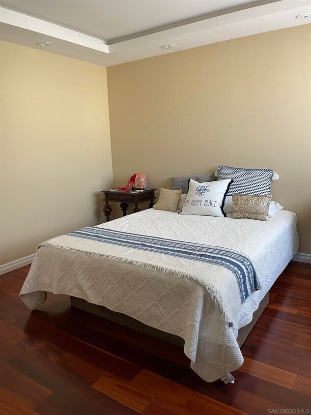 Building Photo - 89 Trinidad Bend