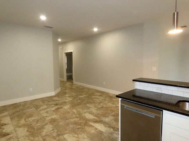 Foto del edificio - Bullard ISD! Gorgeous 2 Bedroom, 1 Bath Du...