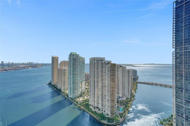 Foto del edificio - 300 Biscayne Blvd Way