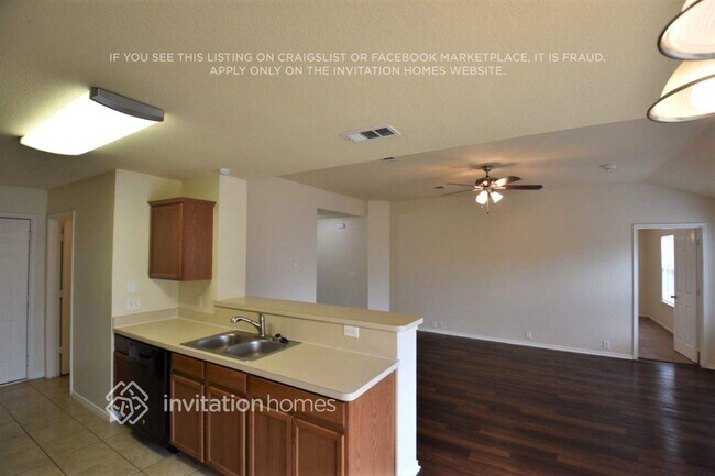 Foto del edificio - 1805 White Feather Ln