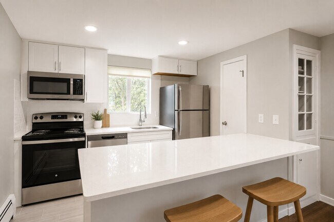 Foto del edificio - Emerson Arms Apartments