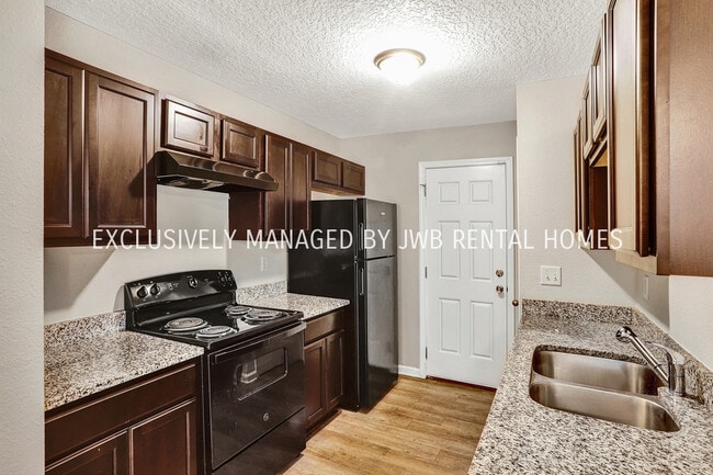 Foto del edificio - 5506 Buffalo Ave